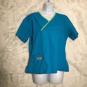 Urbane Scrubs Top Single Pocket Crossover Size S